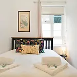 Cosy Apartment In Trendy Camden Pass The Keys